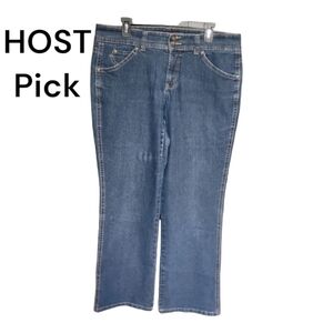 HOST PICK 💕Gloria Vanderbilt Jeans